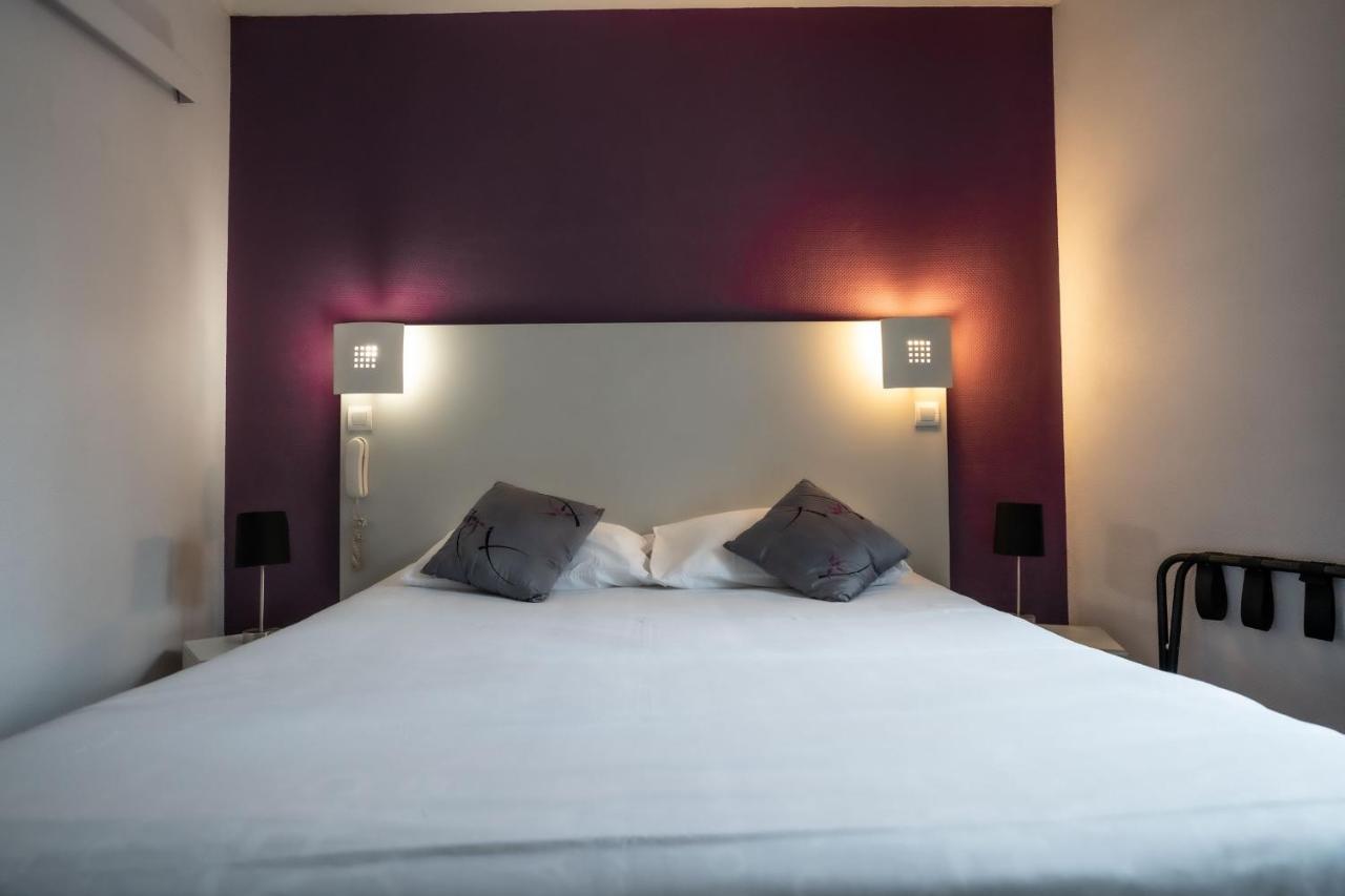 Double Room,1122138180:JPEG