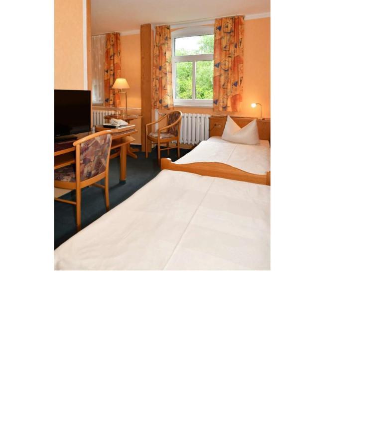 Budget Tweepersoonskamer met 2 Aparte Bedden