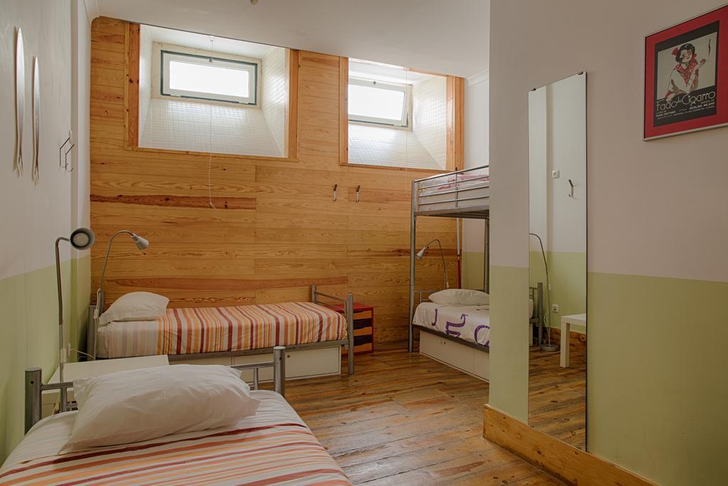 Einzelbett im gemischten Schlafsaal (4 Betten)