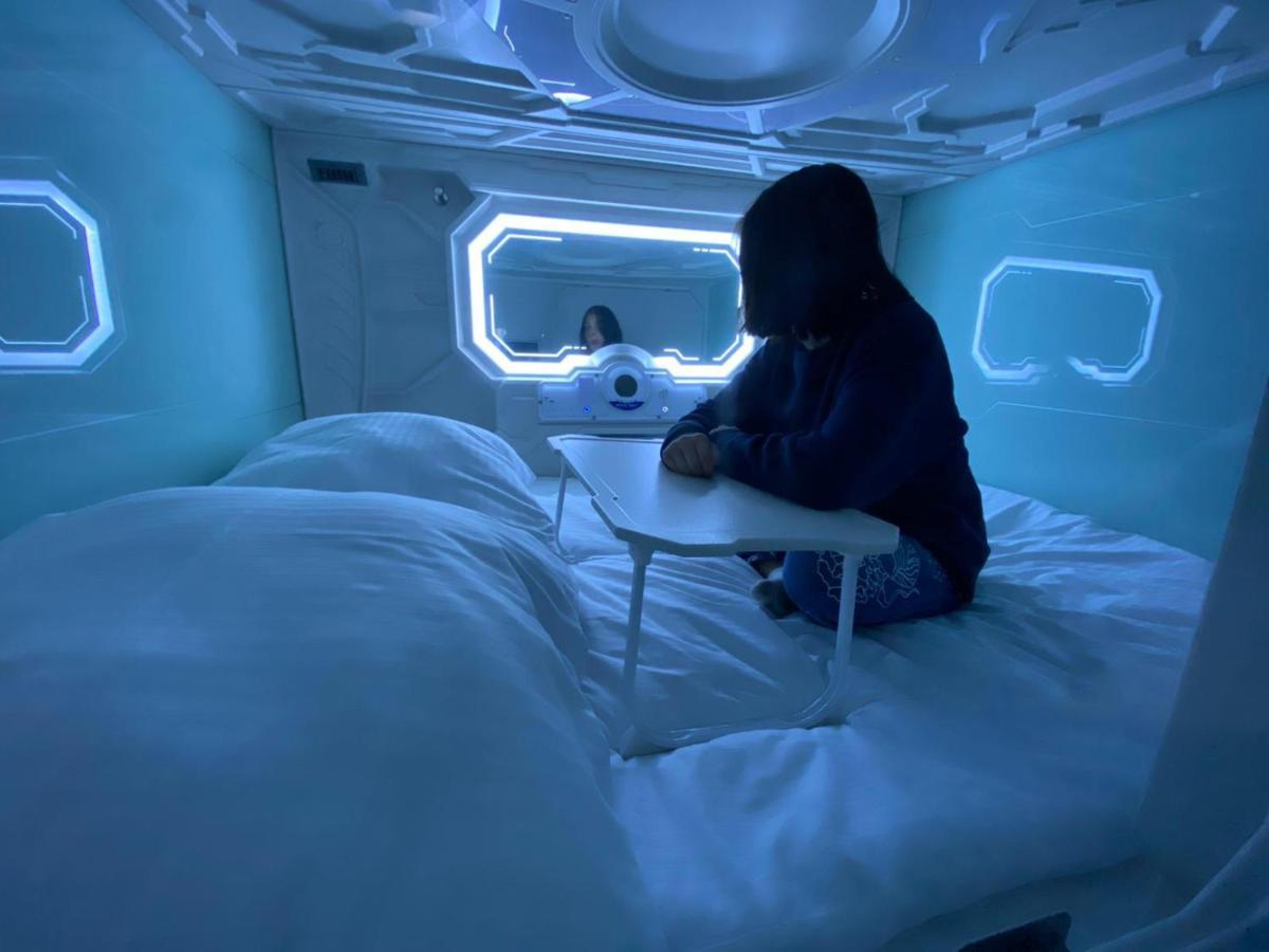 Capsule Double avec Salle de Bains Commune
