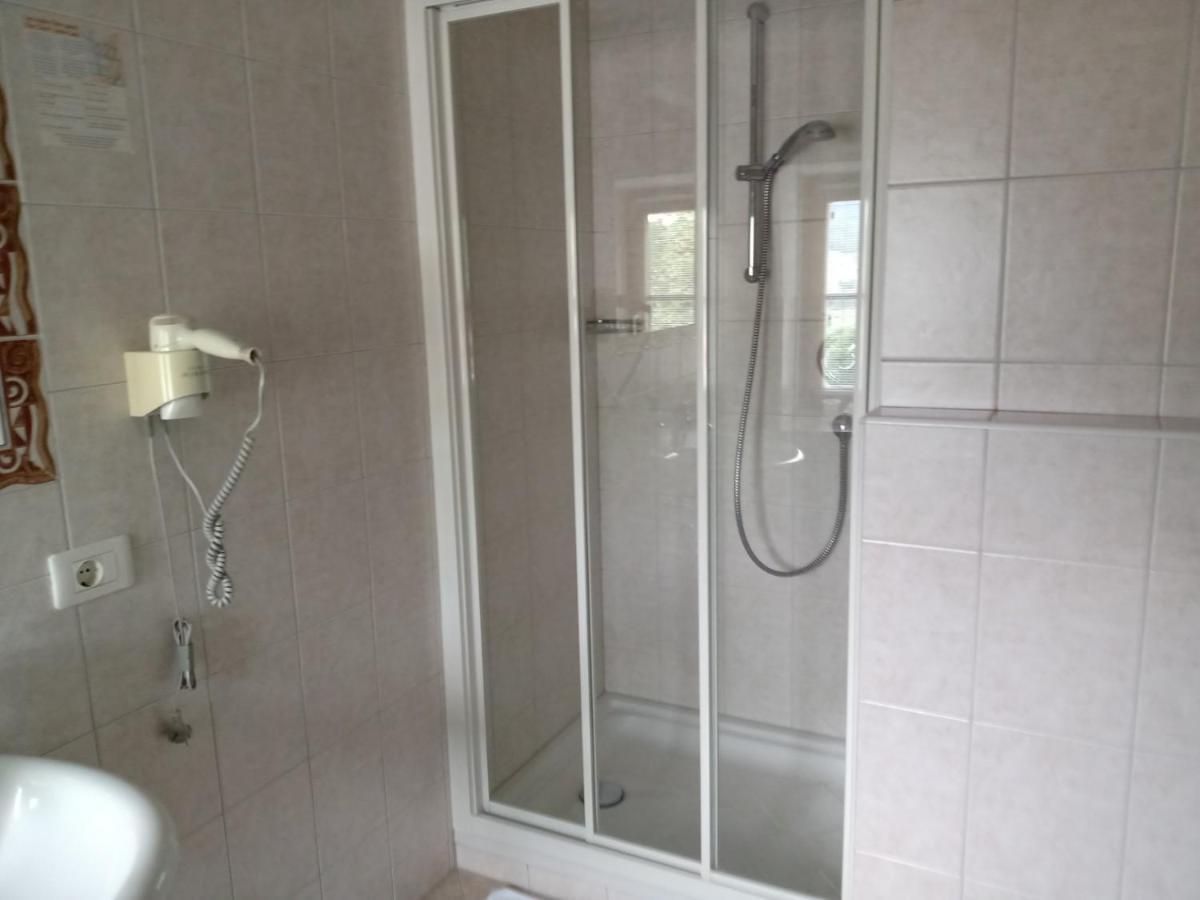 Dreibettzimmer