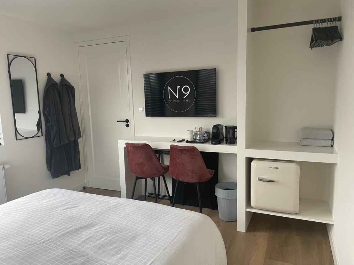 Tweepersoonskamer met een Eigen Externe Badkamer