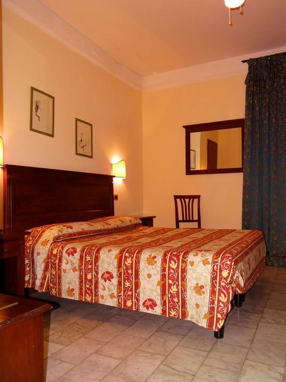 Quarto Duplo