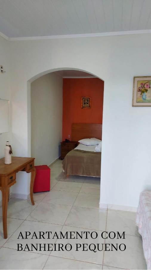 Apartamento com Vista da Piscina