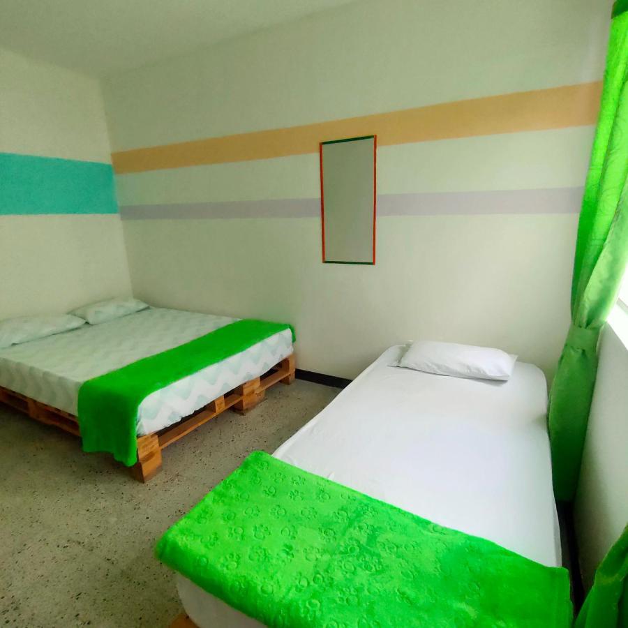 Chambre Quadruple avec Salle de Bains Commune