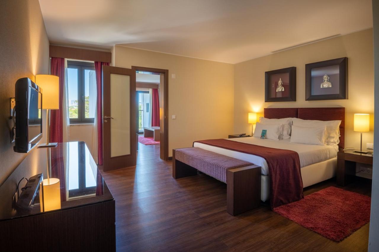 Junior Suite met Zeezicht en Balkon (3 Volwassenen)