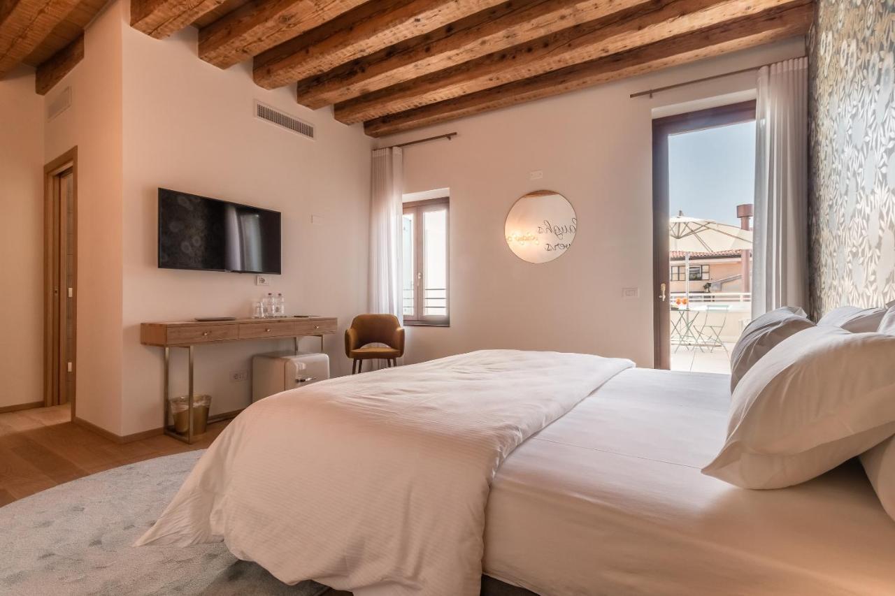 Double Room Balcony,1133484426:JPEG