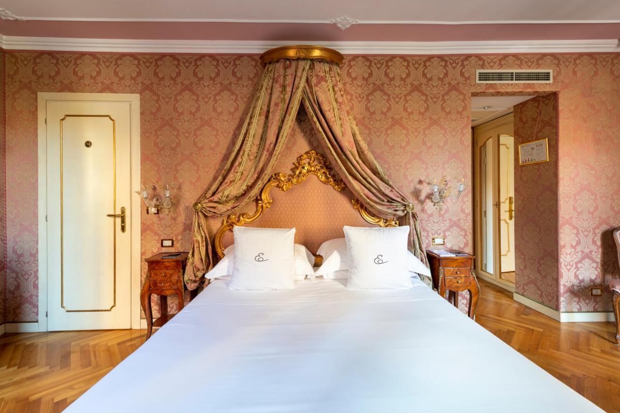 Chambre De Luxe Double ou Lits Jumeaux avec Vue sur le Canal