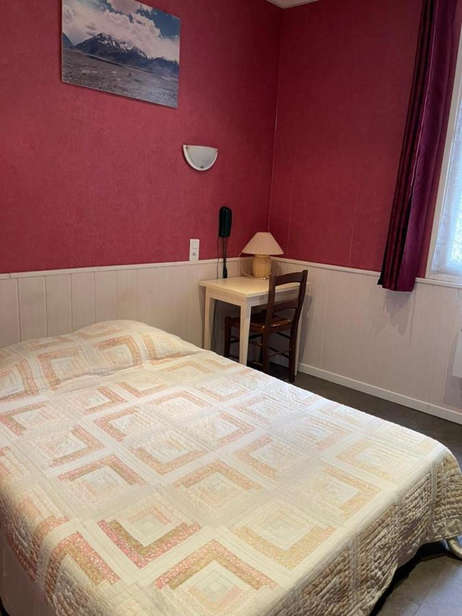 Chambre Double ou Lits Jumeaux