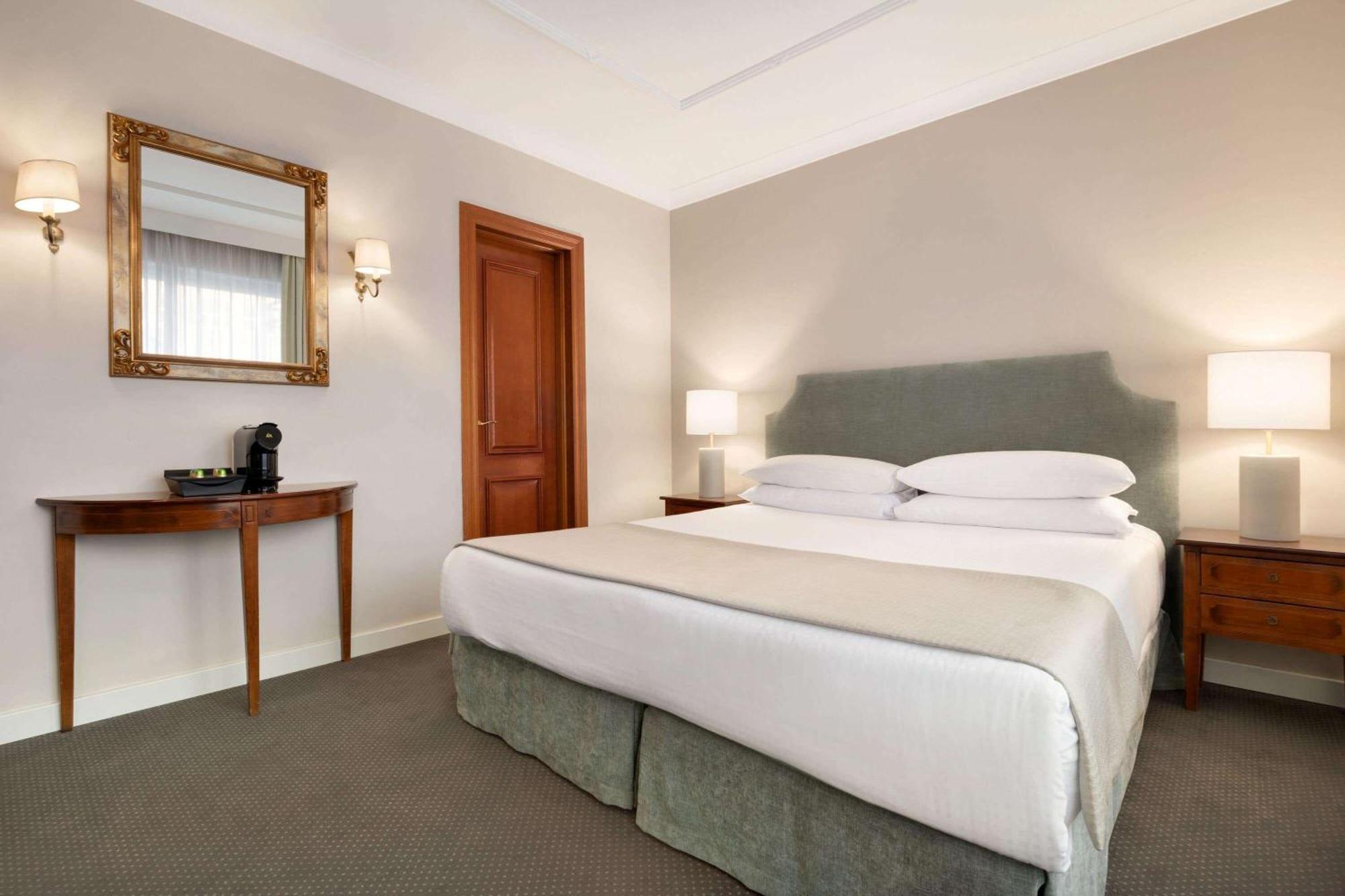 Chambre Lit King-Size - Non-Fumeurs