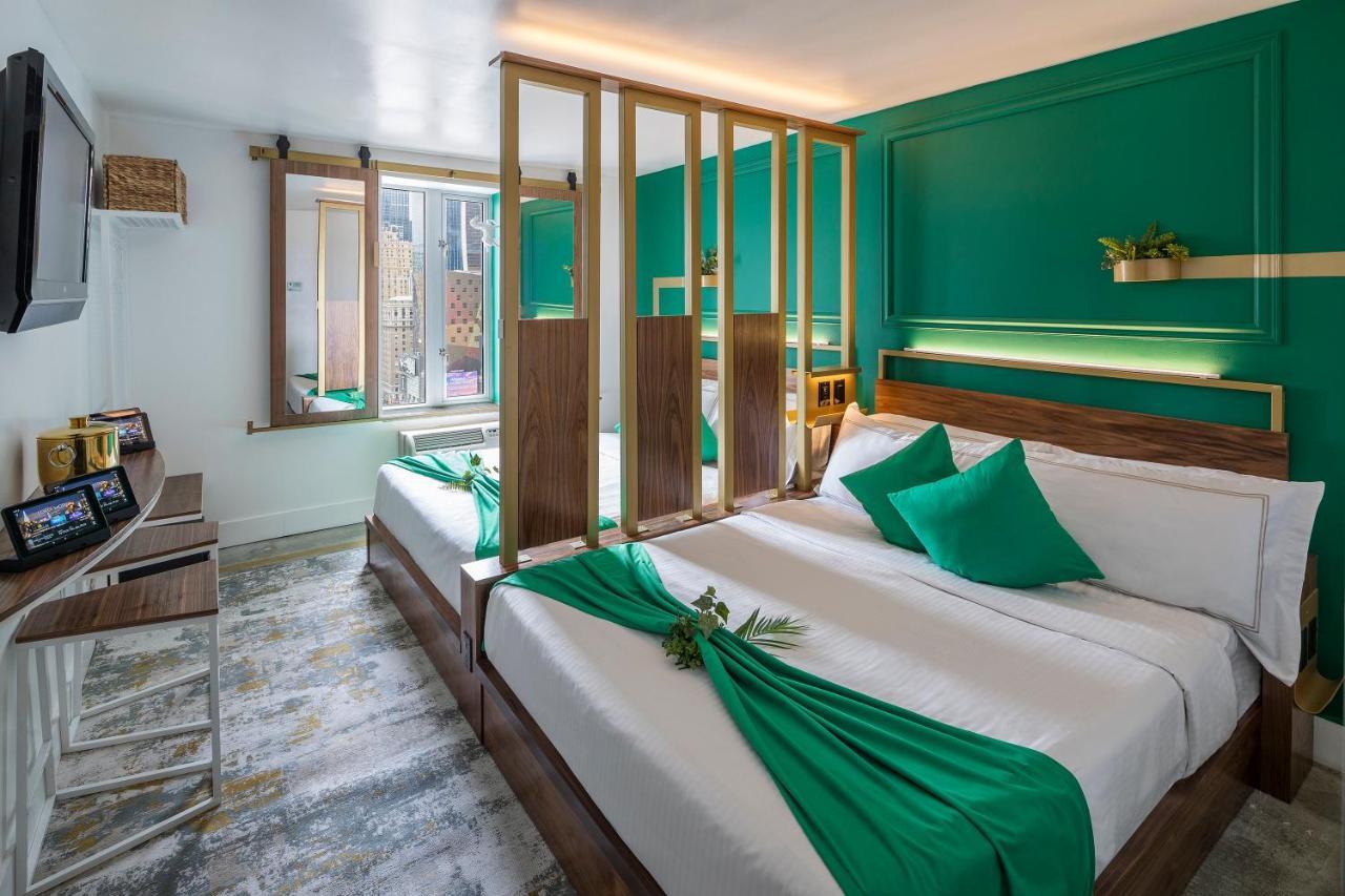Chambre Élite avec 2 Lits Queen-Size - Non-Fumeurs
