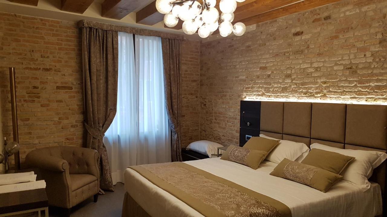 Deluxe Kamer met Kingsize Bed