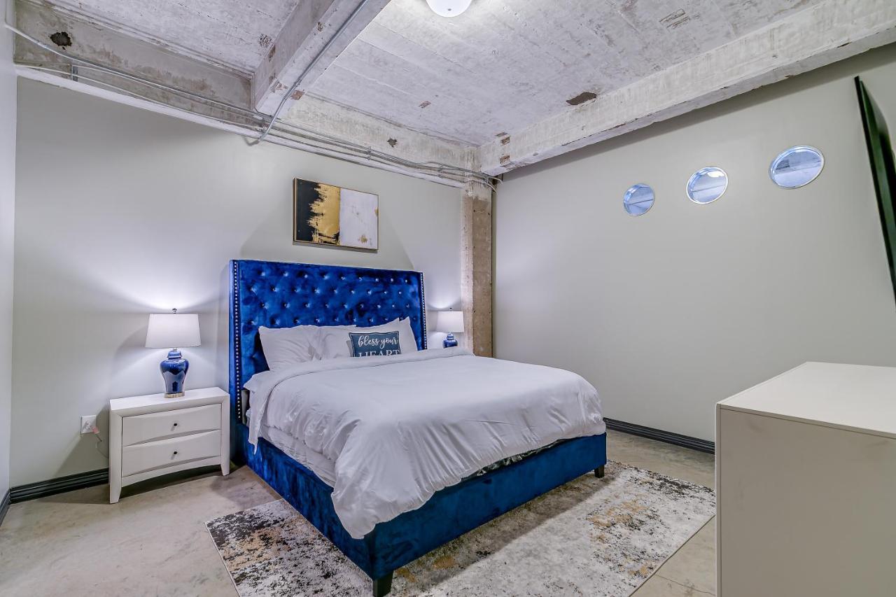 Comfy 2BR Loft