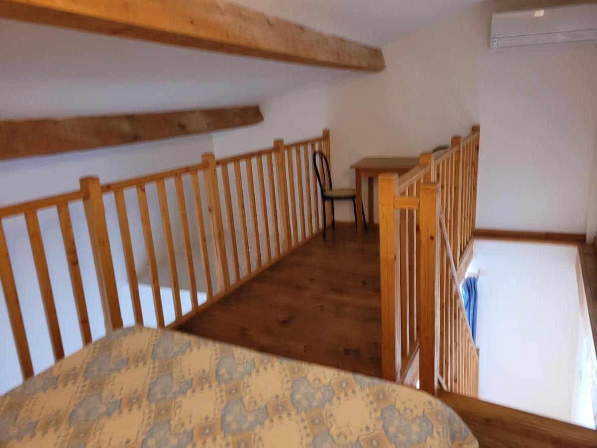 Chambre Familiale avec Salle de Bains