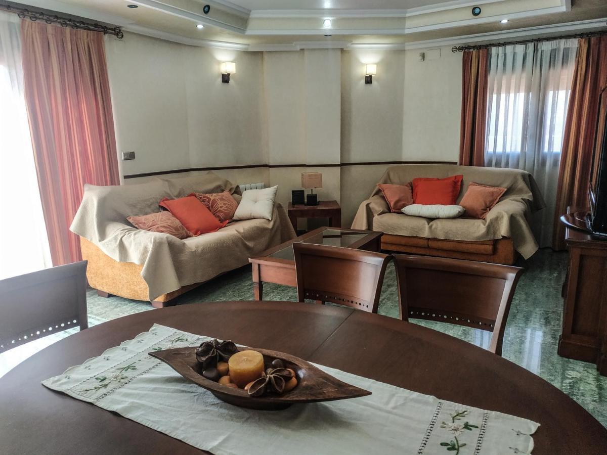 Deluxe Apartment,1547556418:JPEG