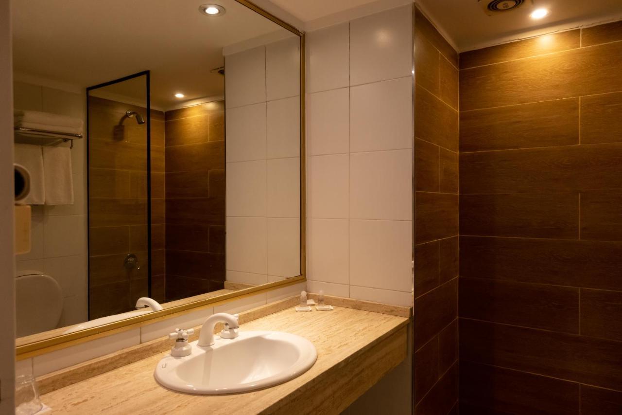 Quarto Superior com 2 Camas de Solteiro
