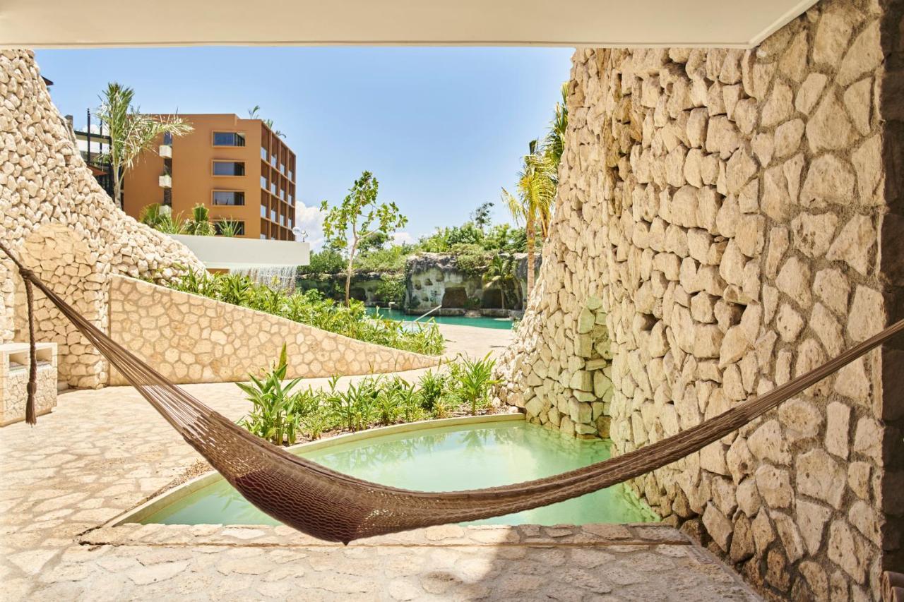Suite com Piscina Privativa
