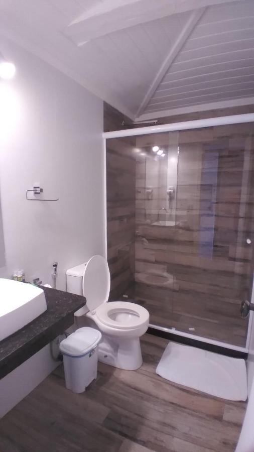 Quarto Triplo com Vista do Mar