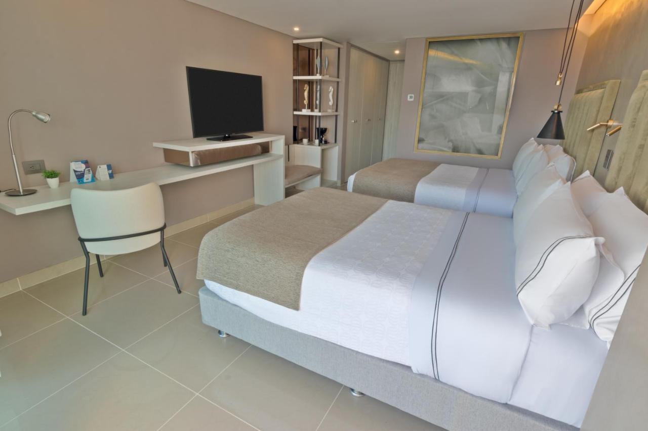 Quarto Duplo Superior com 2 Camas de Casal