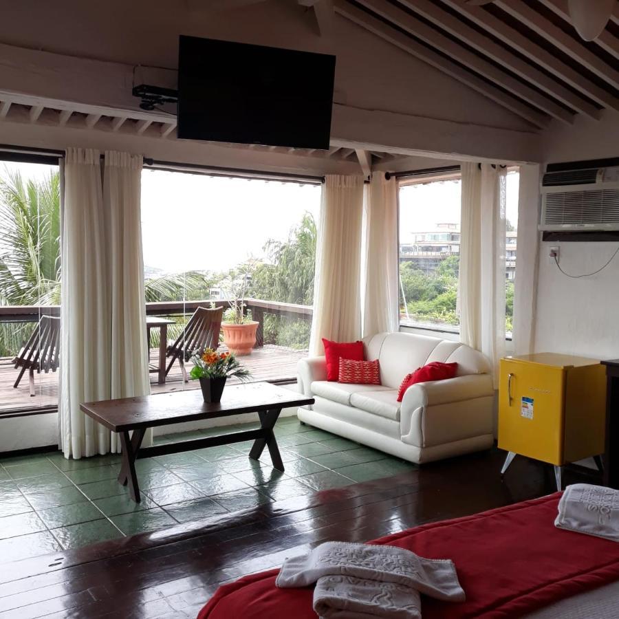 Quarto Duplo Deluxe com Varanda e Vista do Mar