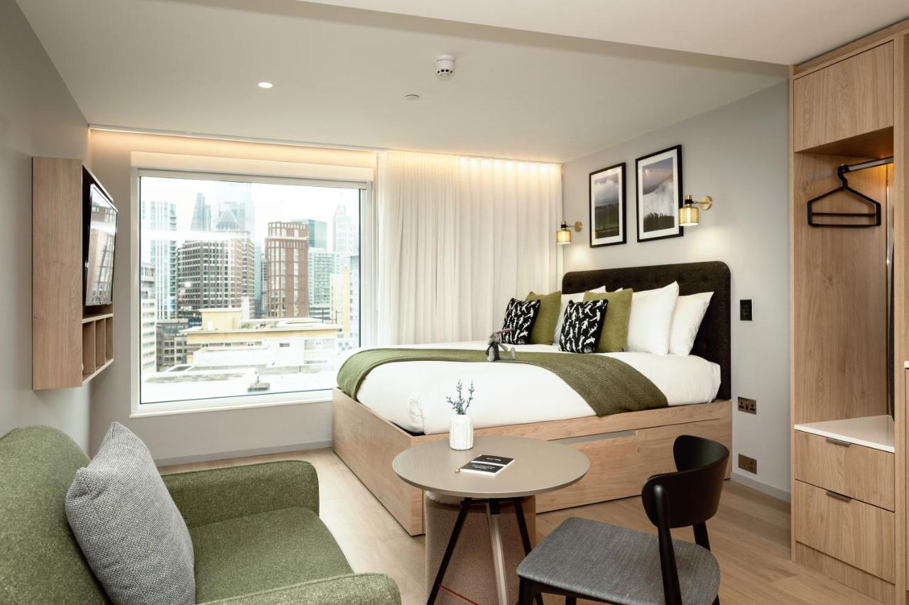 Habitación Triple con vistas a la ciudad