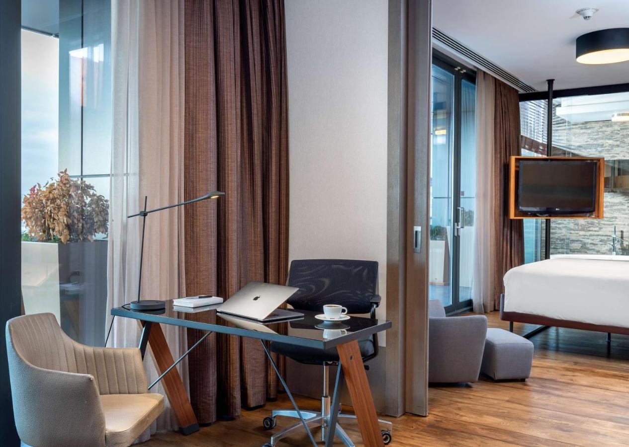 Presidentiële Suite met een Terras en Uitzicht op de Stad