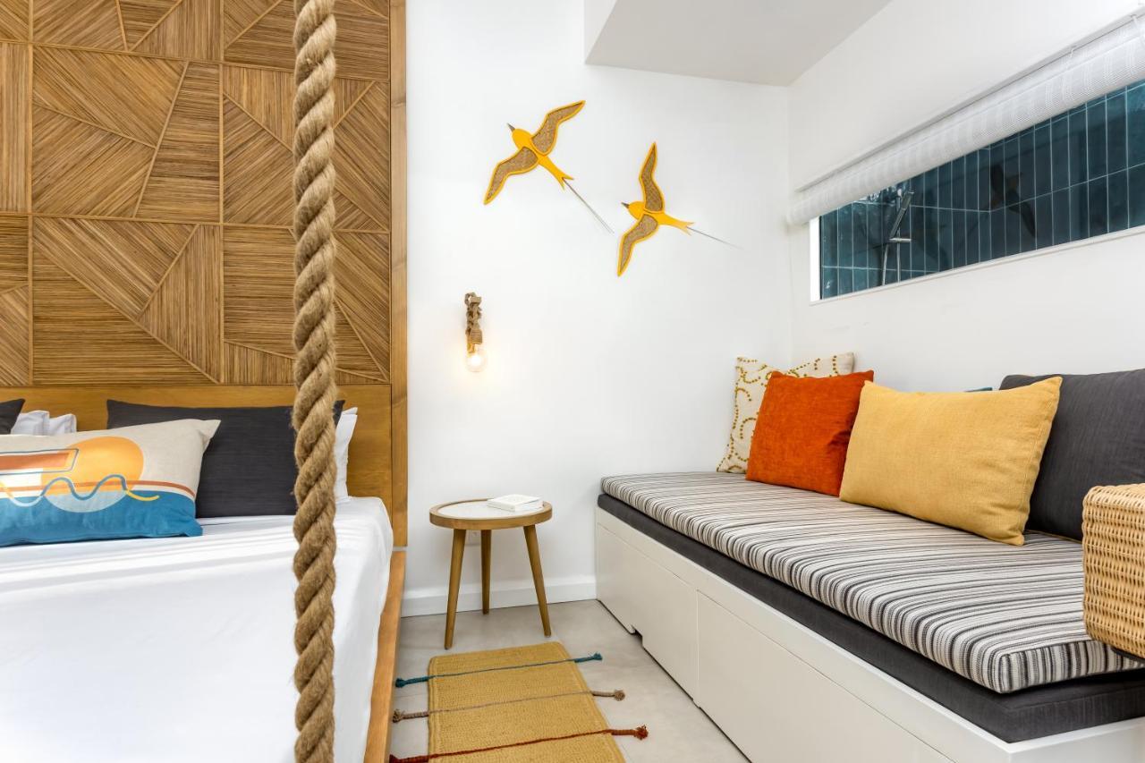 Chambre Double ou Lits Jumeaux de Luxe avec Accès Piscine