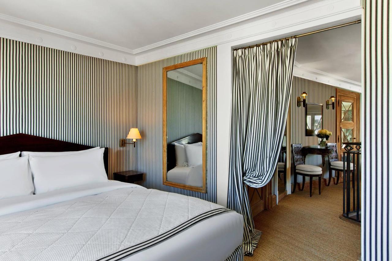 Suite Lit Queen-Size avec Canapé-Lit - Vue sur Tour Eiffel