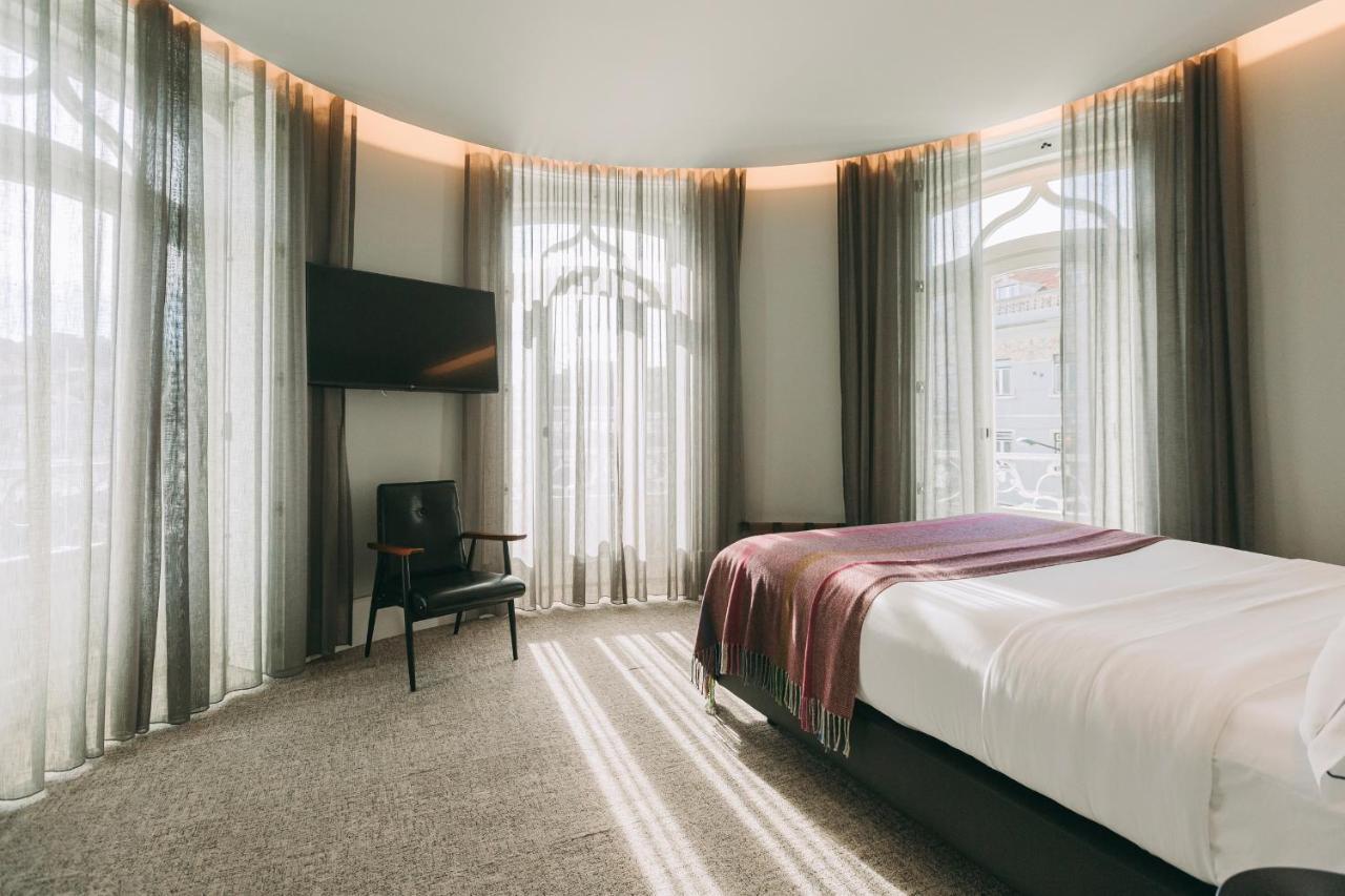 Doppelzimmer mit Kingsize-Bett