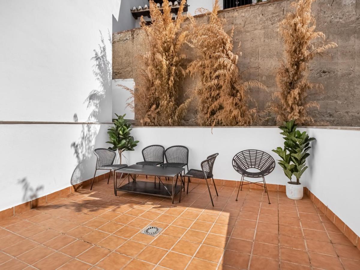 Studio Terrace,1167604081:JPEG