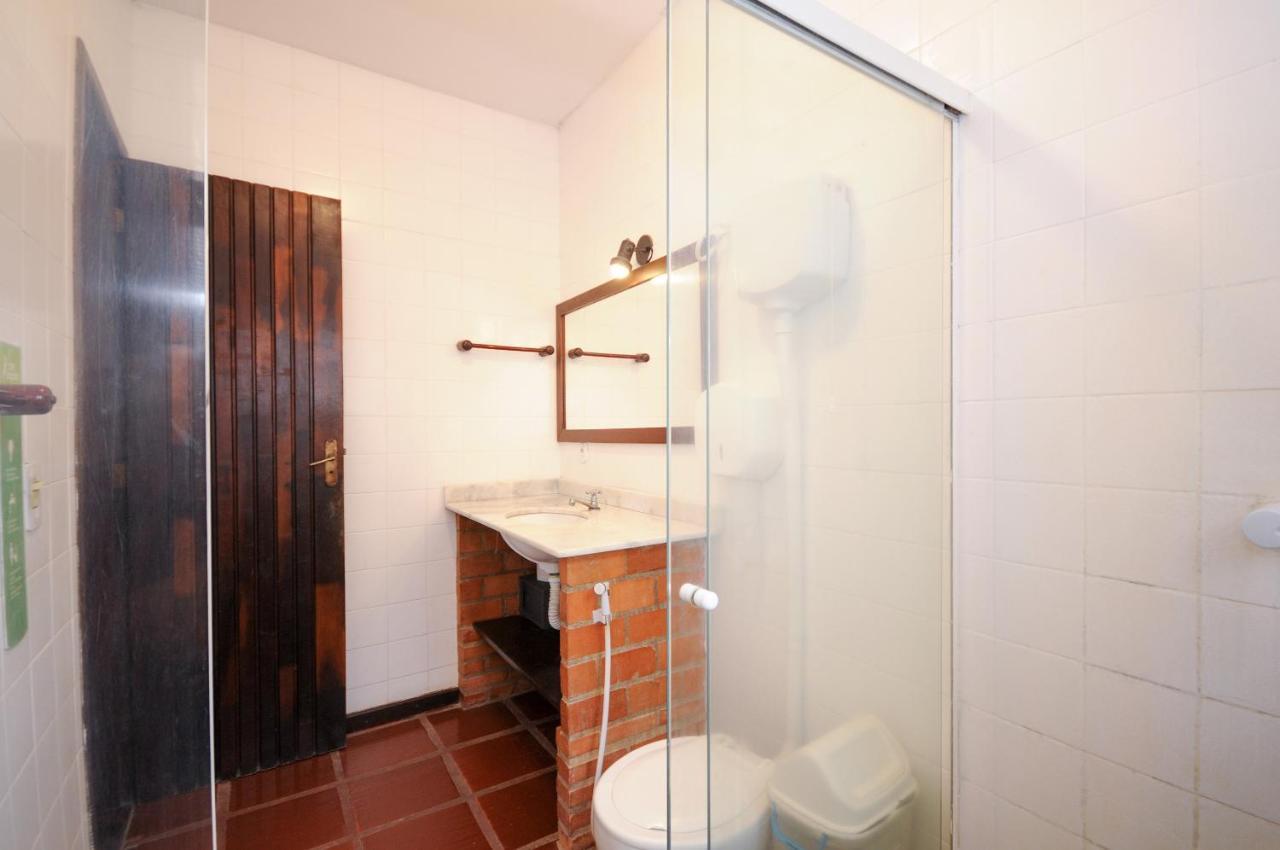 Cama em Dormitório Misto com 6 Camas