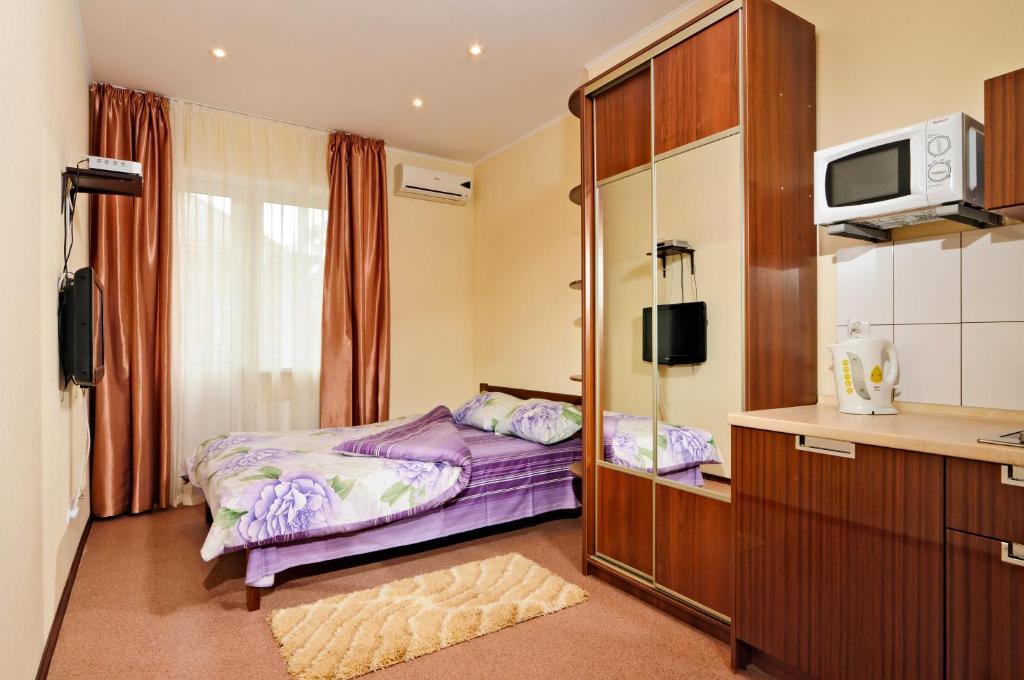 Economy Double or Twin Room