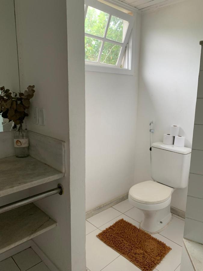 Quarto Triplo com Banheiro