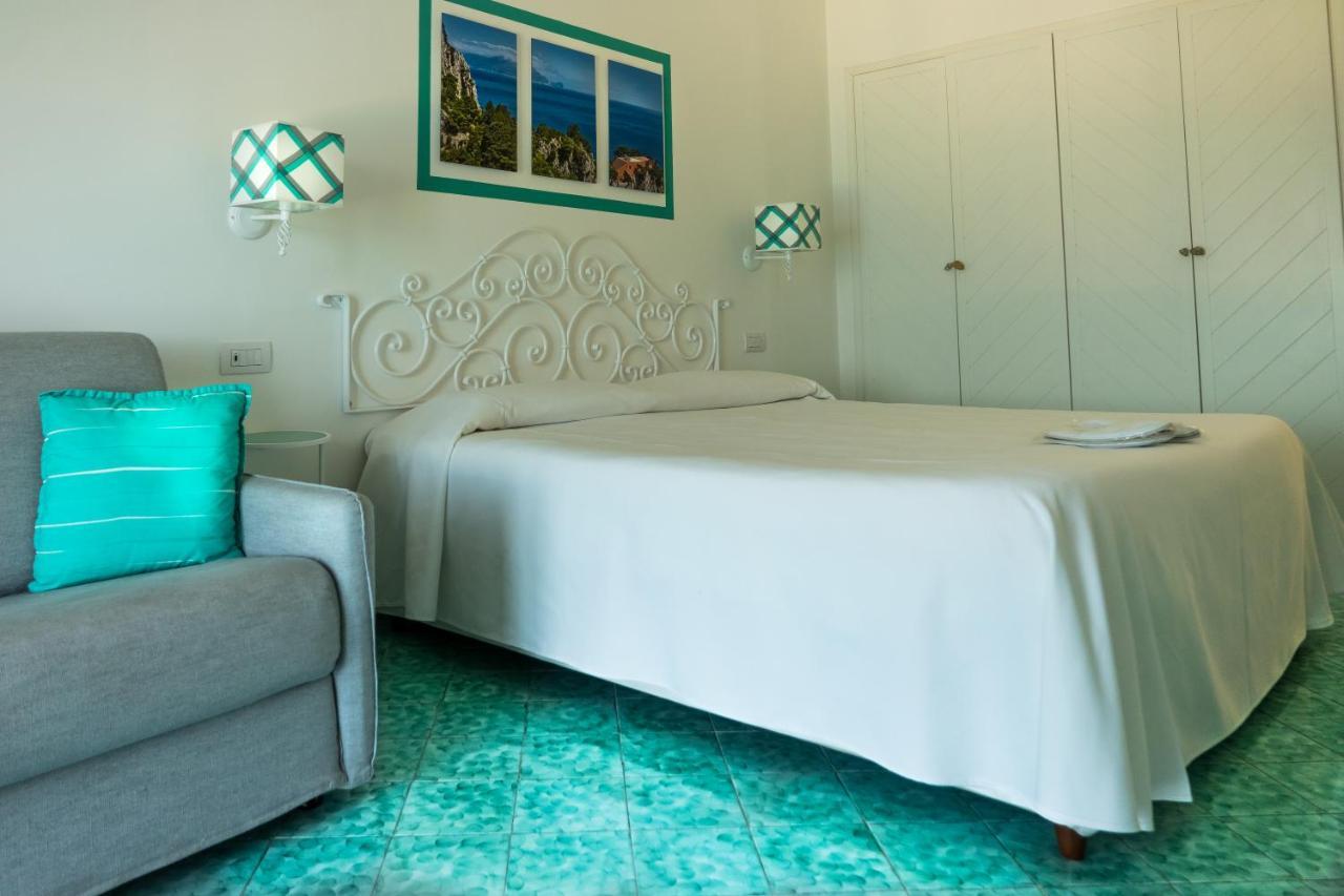 Quarto Duplo Superior com Vista do Mar