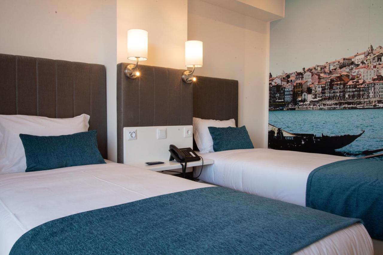 Quarto Twin com Varanda