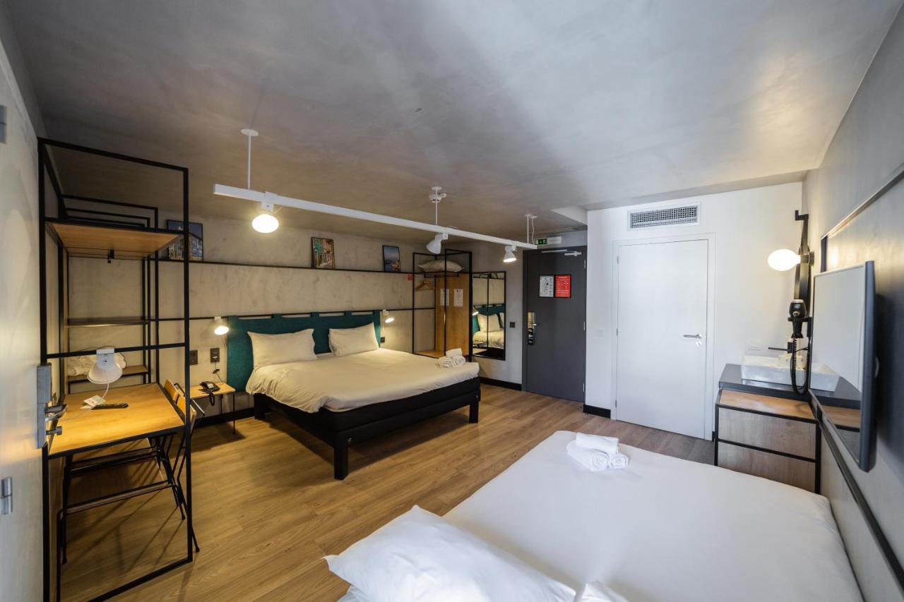 Chambre Familiale avec Lit Double et Canapé-Lit