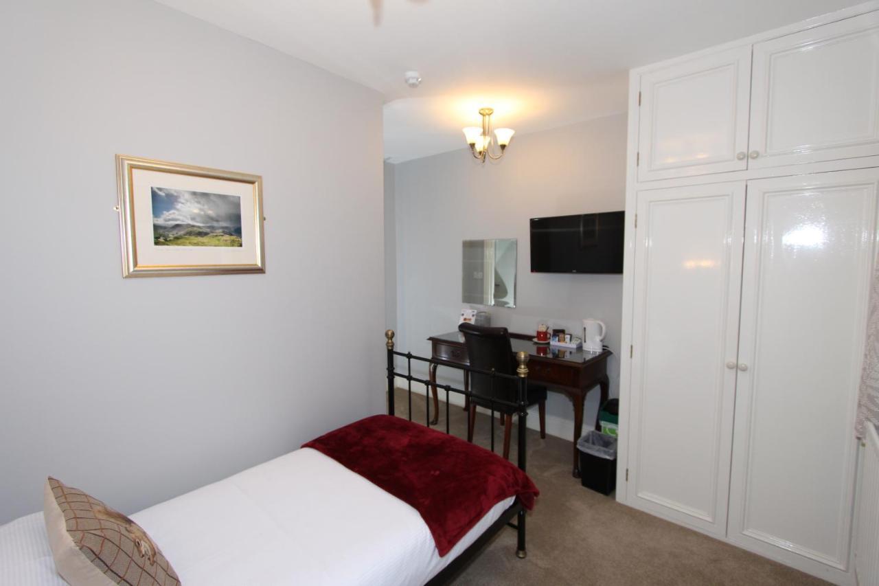 Single Courtyard View Room