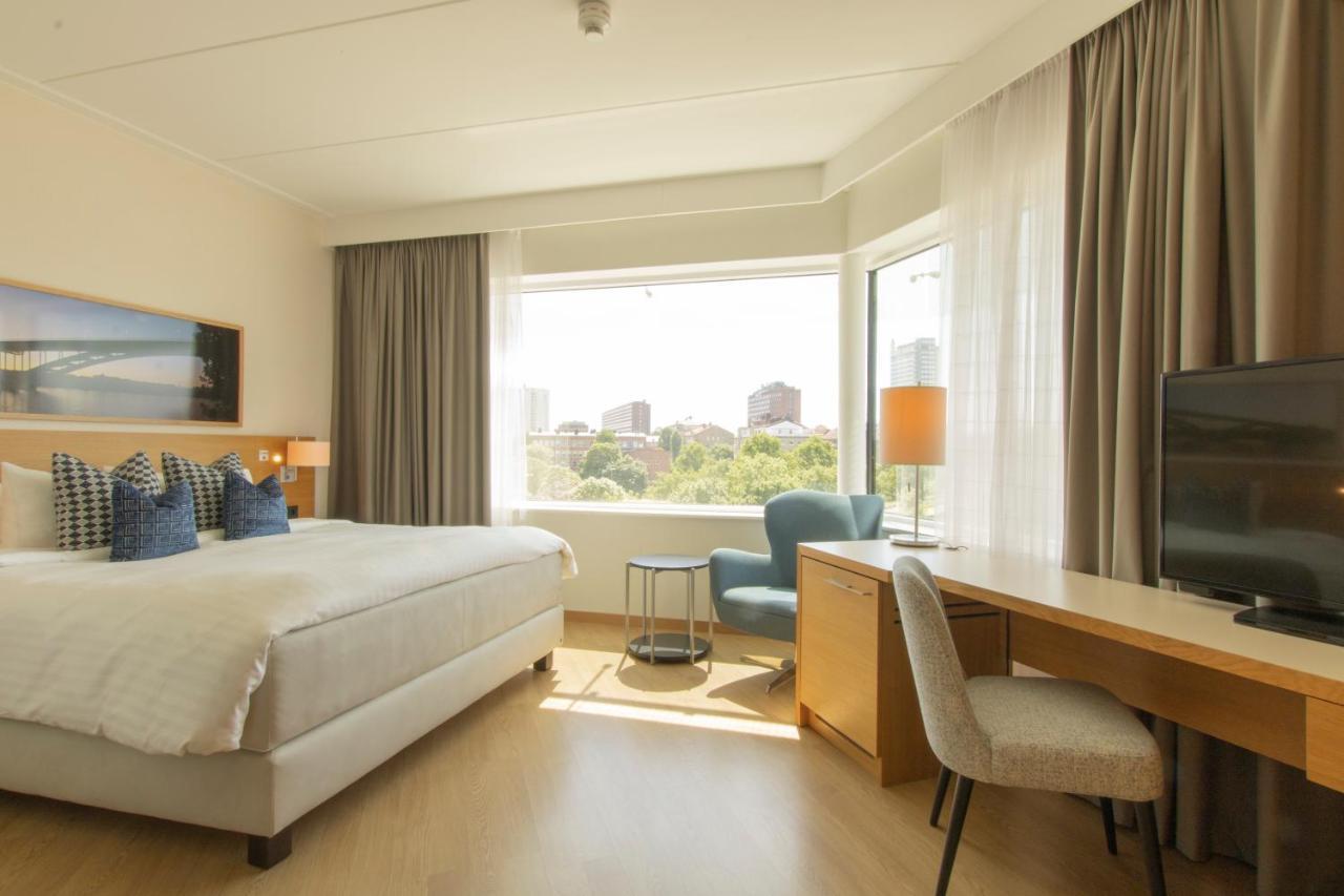 Quarto Deluxe com 1 Cama King-size