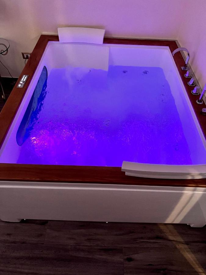Suite Deluxe avec Baignoire Spa