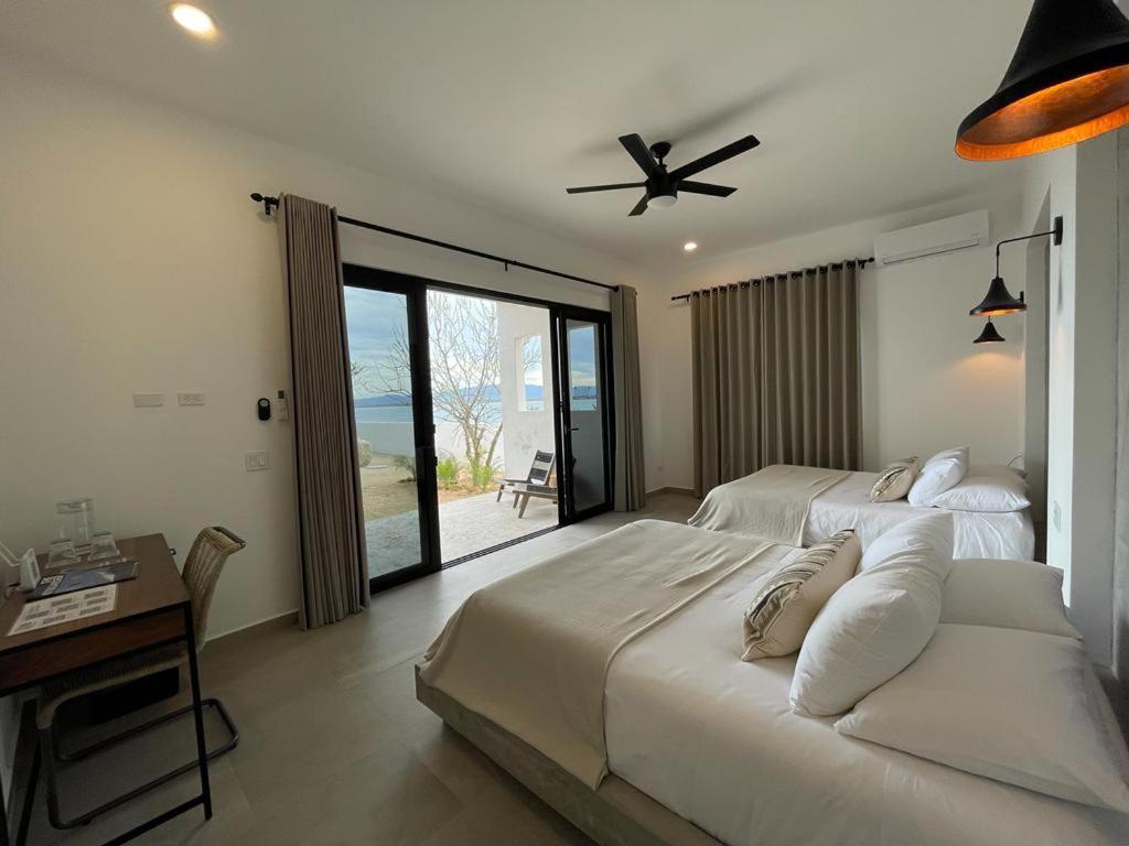Double Room with Pool View