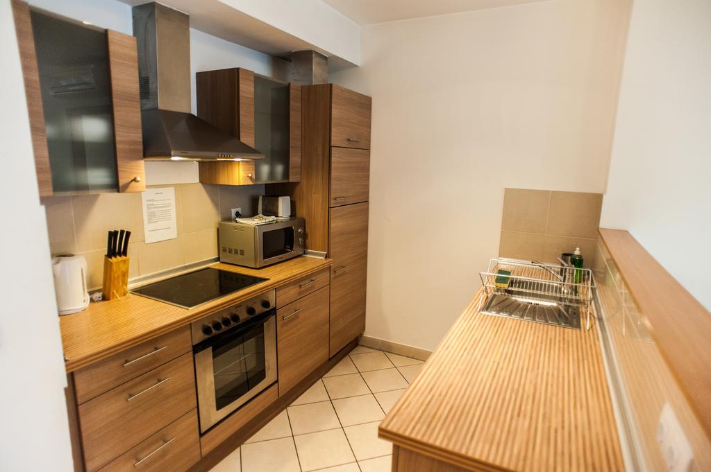Deluxe Two-Bedroom Apartment,118611730:JPEG