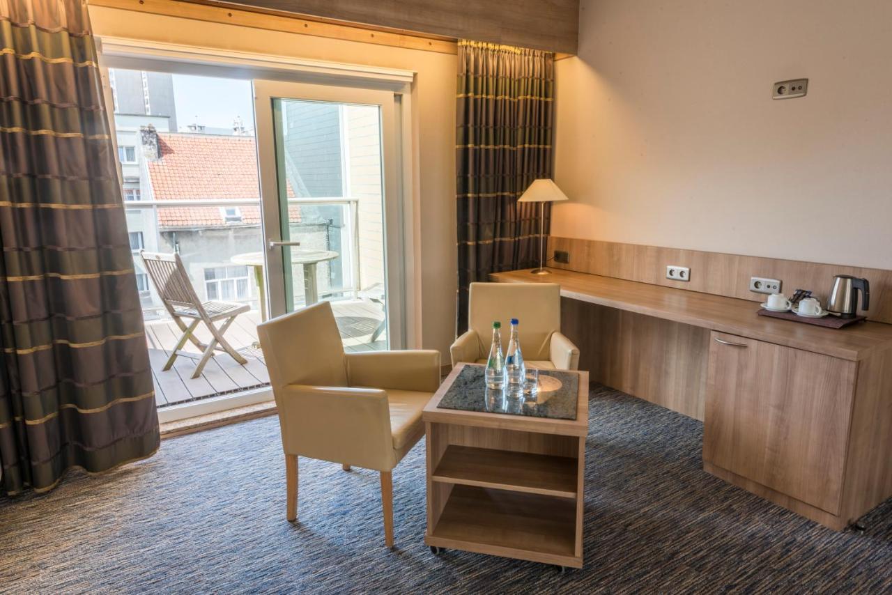 Executive Suite,1187095942:JPEG