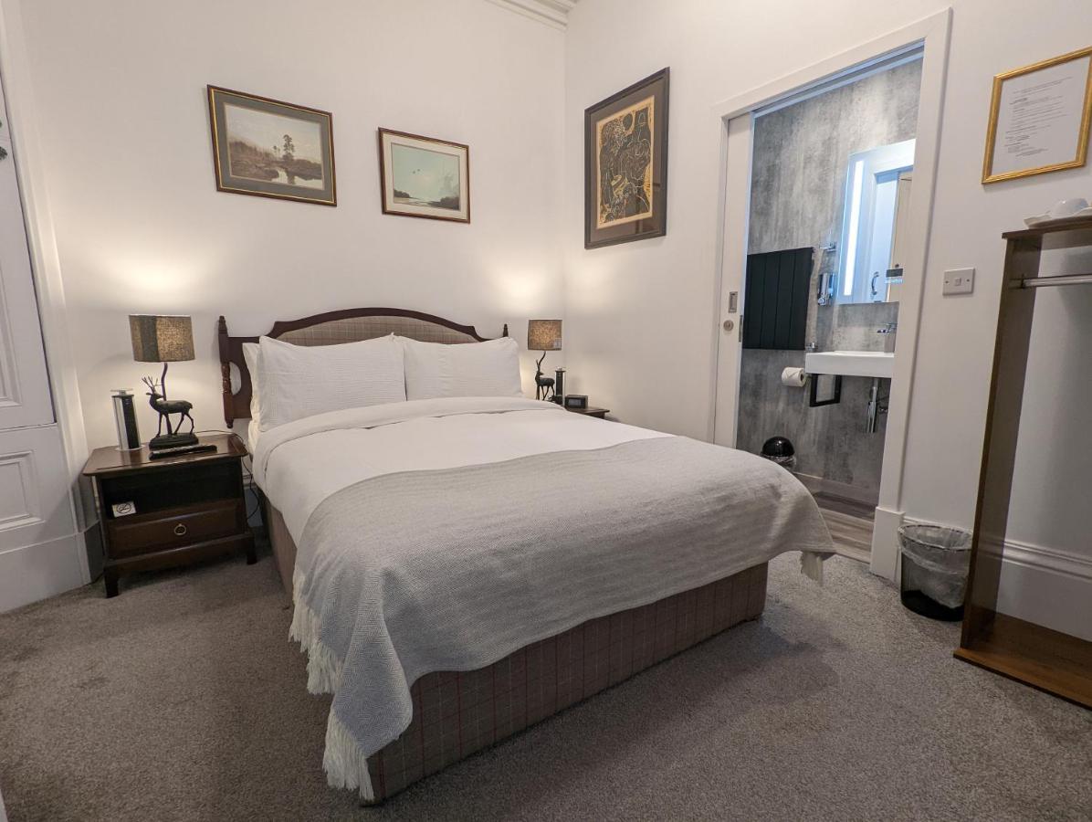 Single Room with Shower