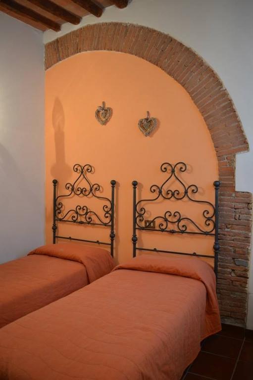 Appartamento con 2 Camere da Letto e Vista Giardino