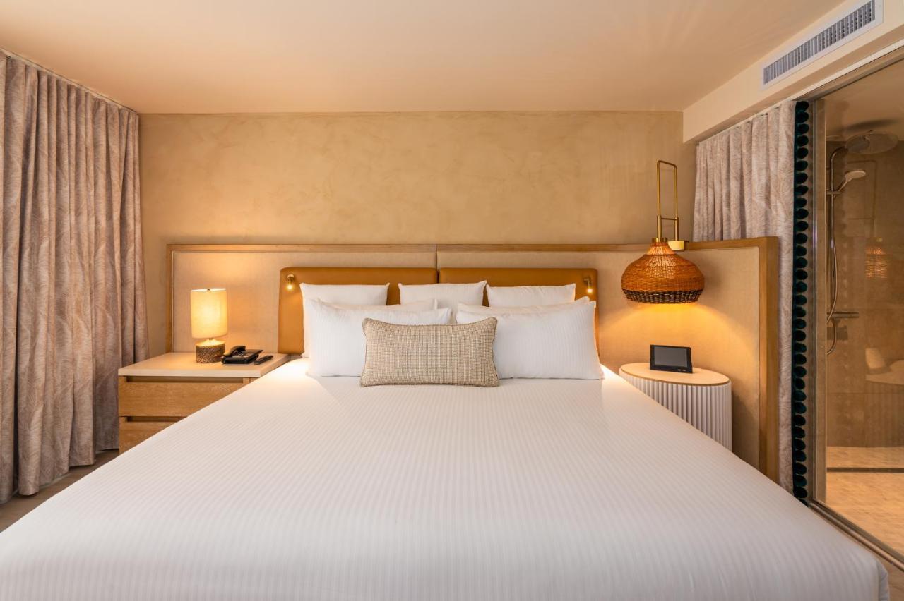 Junior Suite met Kingsize Bedden en Tropisch Uitzicht