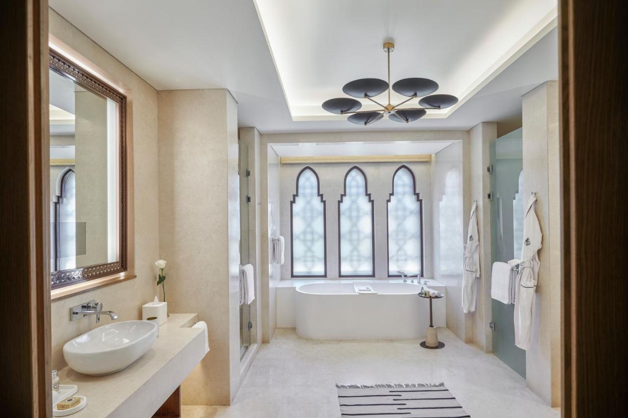 Suíte Imperial com Cama King-size e Piscina
