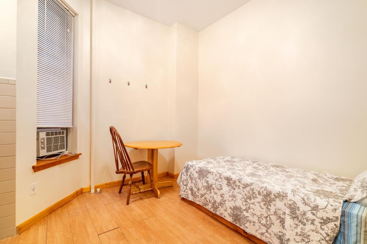 Single Room with Private Bathroom