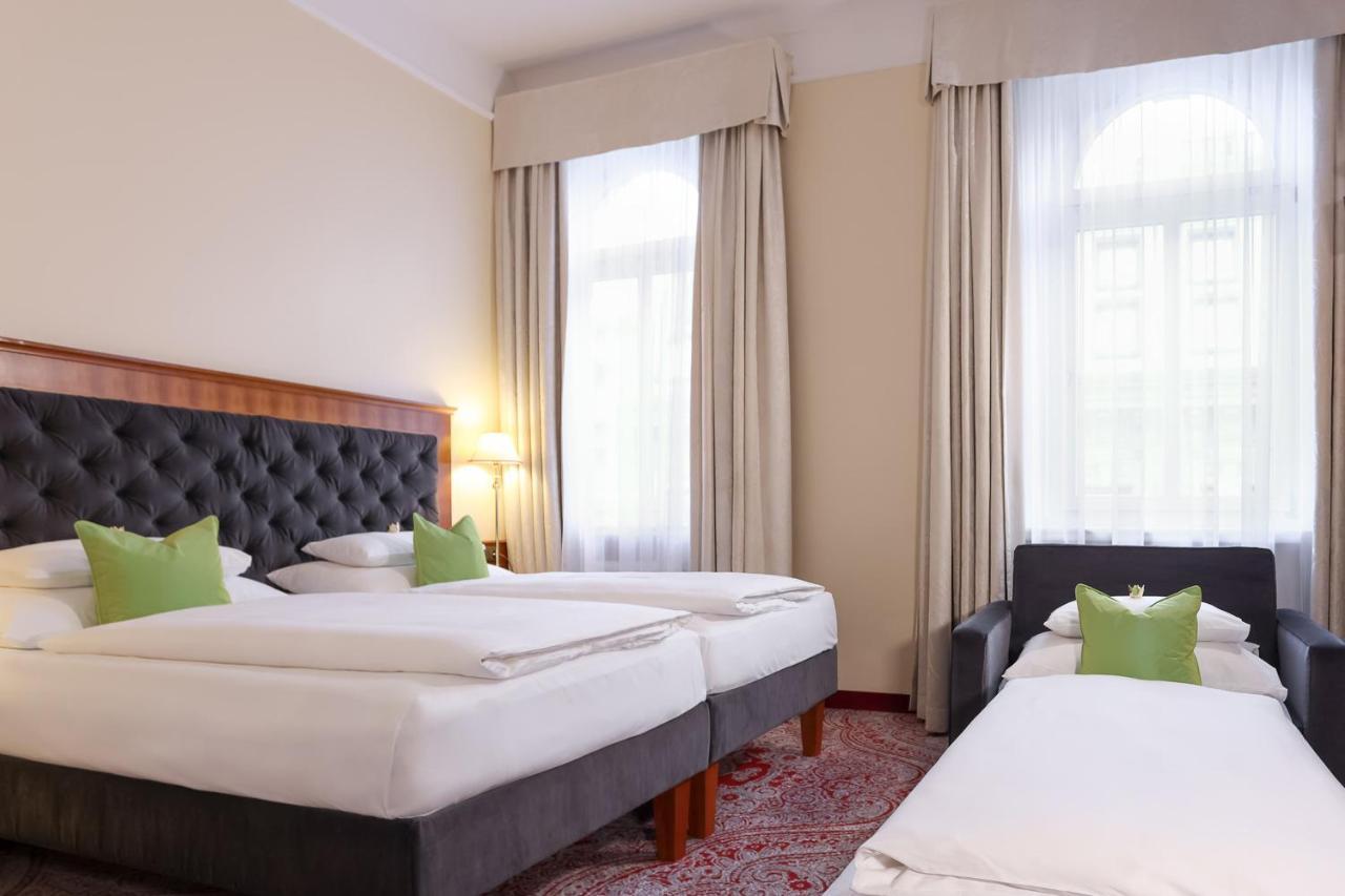 Habitación Doble Clásica con cama supletoria - 1 o 2 camas
