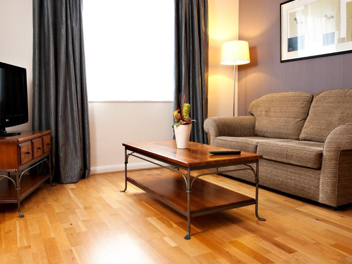 Suite de 1 dormitorio con vistas a la ciudad - 1 cama grande