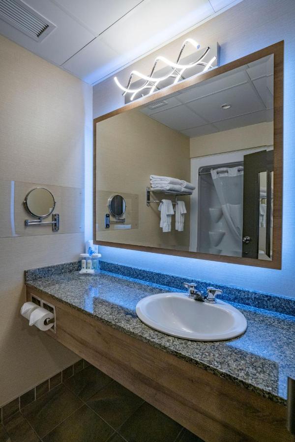 Suite 2 Lits Queen-Size - Non-Fumeurs